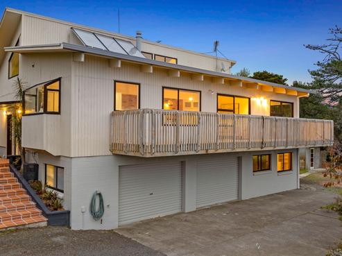 12A Verbena Road, Birkdale