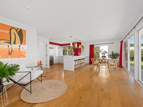 19 Miro Street, Eastbourne