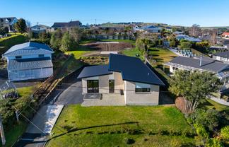 10 Geelong Street, Waikouaiti