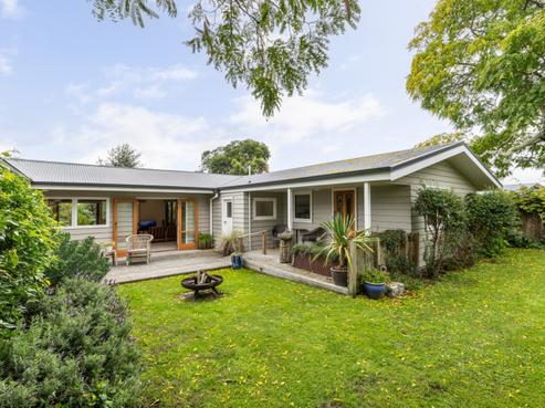 10 Guthrie Road, Havelock North