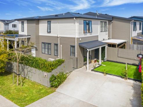 69 Saddleback Crescent, Papakura