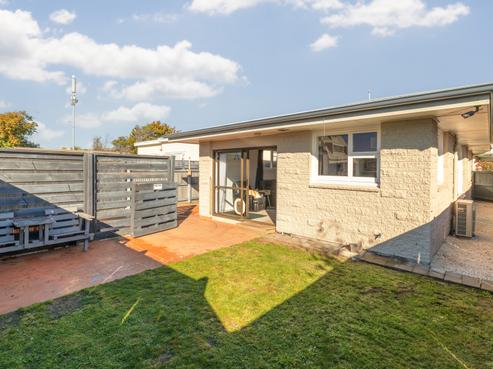 2/76 Estuary Road, New Brighton