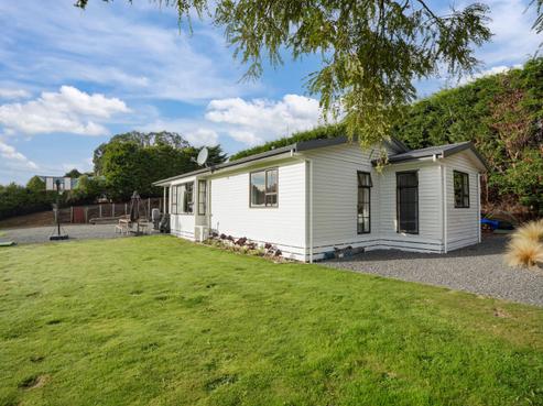 137 Dunns Road, Otatara