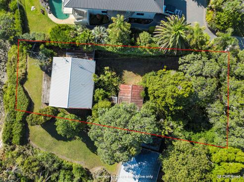 28 Cliff Road, Torbay