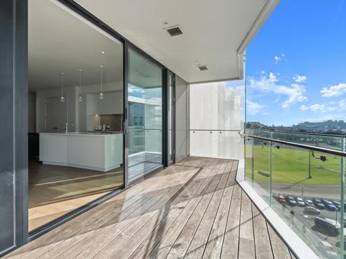 709/223B Green Lane West, Epsom