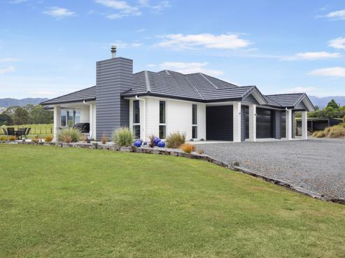 335 Muhunoa East Road, Levin