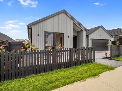 34 Kaupeka Road, Orewa