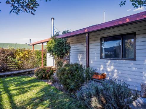 16 Amberley Beach Road, Amberley