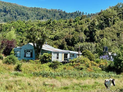 12 Con Street, Seddonville