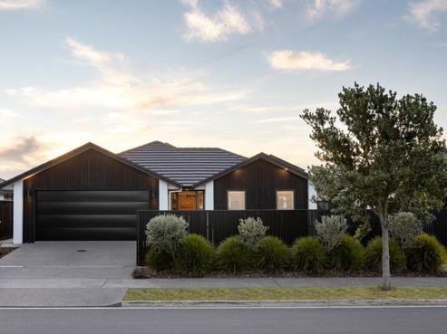 112 Coast Boulevard, Papamoa