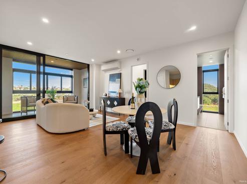 304/48 Esmonde Road, Takapuna