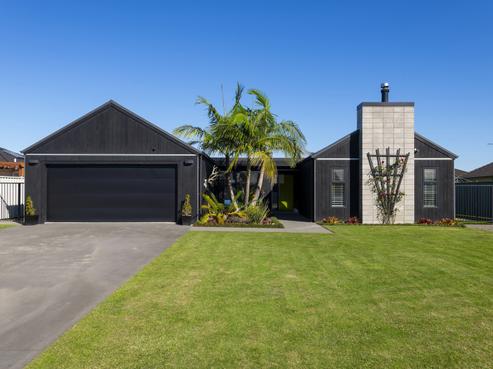 22 Fisher Place, Lytton West