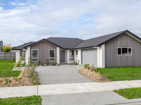 18 Farley Avenue, Greytown