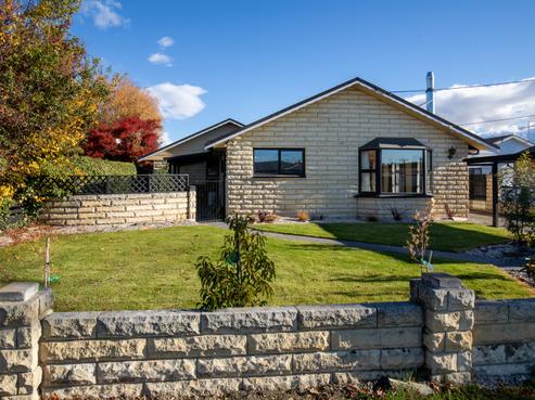 76 Ventry Street, Alexandra
