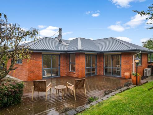 11 Kowhai Street, Oxford