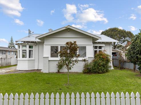 36 Kingswood Street, Takaro