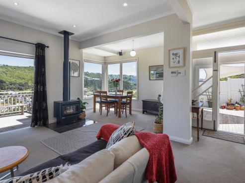 47 Melbourne Road, Island Bay