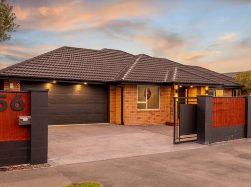 56 Travis Country Drive, Burwood