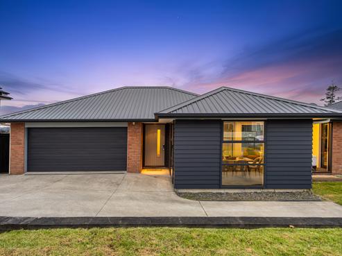 81 Manuel Road, Silverdale