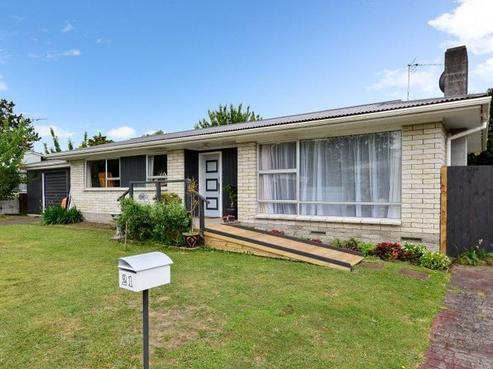 21 Brookbank Place, Glenview