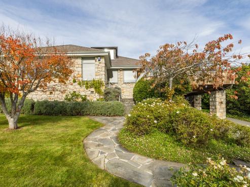 8 The Rise, Mount Pleasant