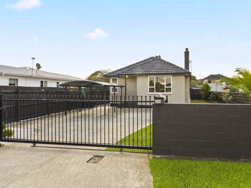 205 Puhinui Road, Papatoetoe