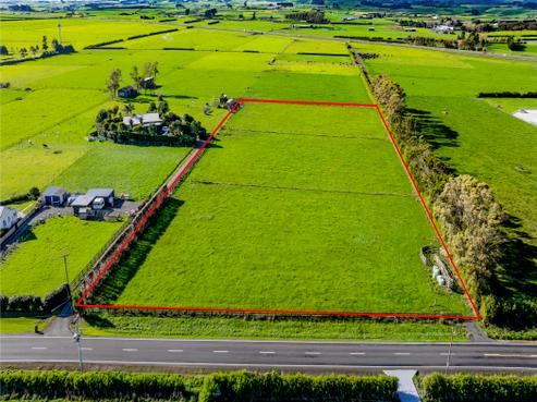 84 Mawhitiwhiti Road, Normanby