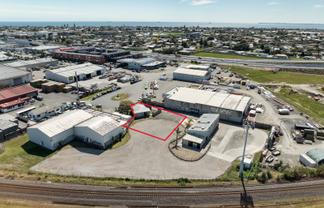 Mount yard and office