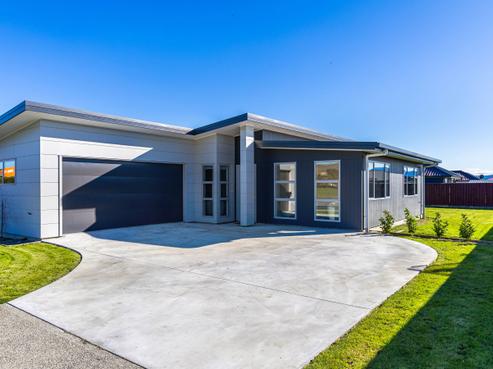 187 Alabama Road, Redwoodtown