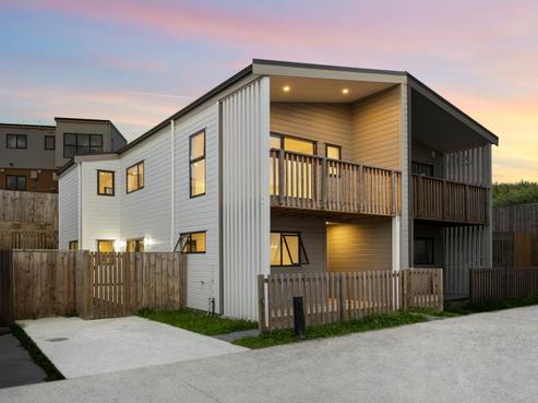 6 Papauma Place, Papakura