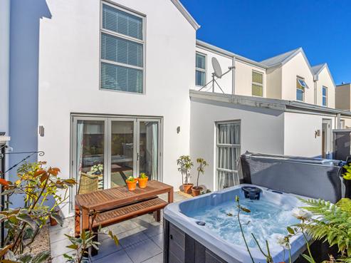 105A Bishop Street, Saint Albans