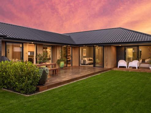 60 Katrine Drive, Burwood