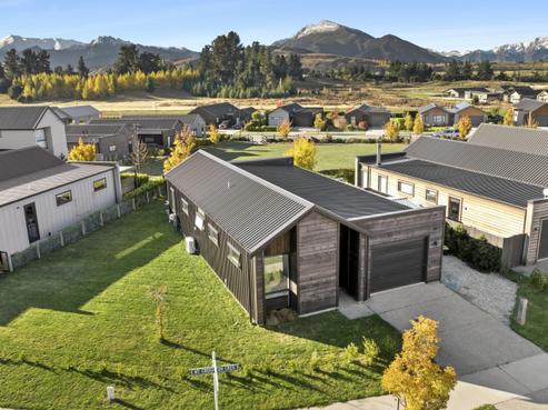 5 Mount Creighton Crescent, Wanaka