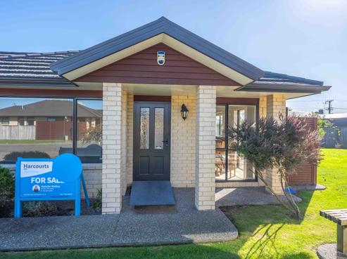 6 Ian Peter Way, Otaki