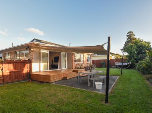 2/9 Elizabeth Street, Papakura