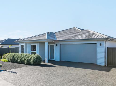 7 Willowbrook Place, Clive