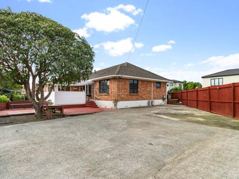 82 Metcalfe Road, Ranui