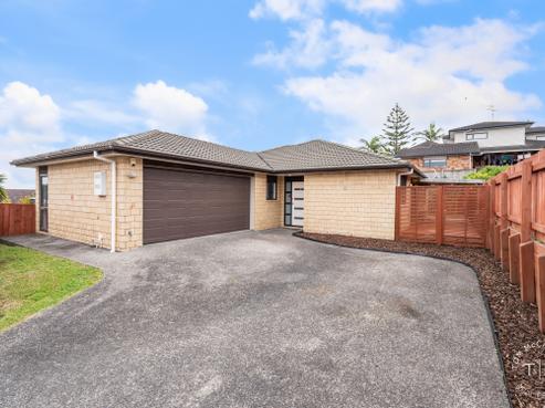 34 Saralee Drive, Manurewa