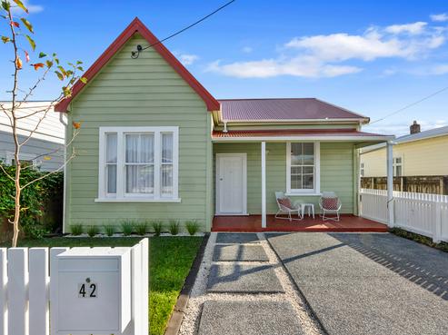 42 Hine Street, New Plymouth Central