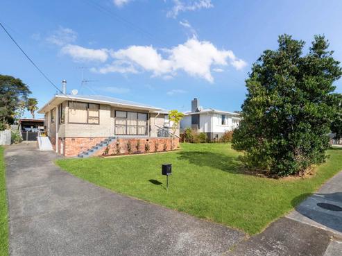 7 Cobham Crescent, Kelston