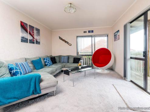 1/4180 Great North Road, Glendene