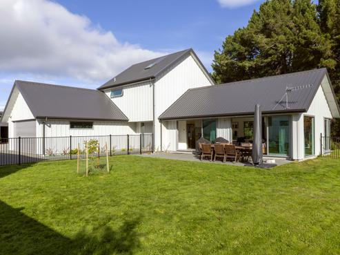 112 Harakeke Drive, Wharewaka
