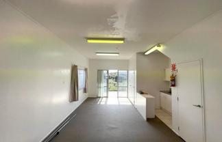 LEASE AND TERMS NEGOTIABLE! MAKE YOUR OFFER!