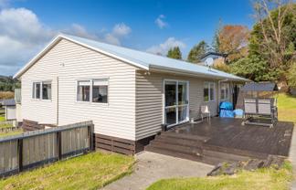 20 Hartis Avenue, Huntly