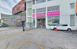 Rare, high-profile showroom/office in CBD