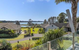 329P Plummers Point Road, Whakamarama