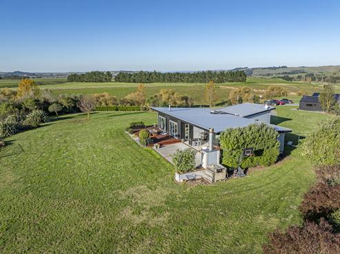 170 Tait Road, Maraekakaho