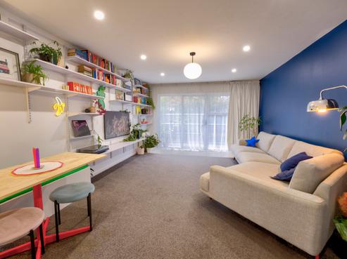 2/441 Armagh Street, Linwood