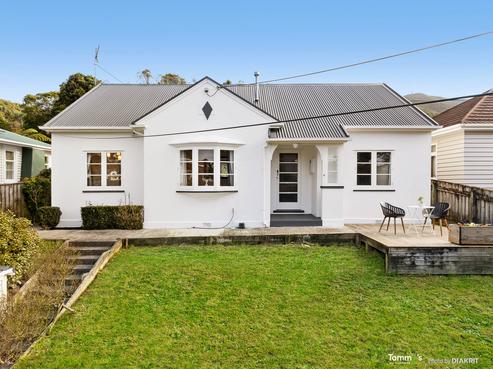 6 Hathaway Avenue, Karori