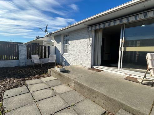 2/47 Churchill Avenue, Allenton